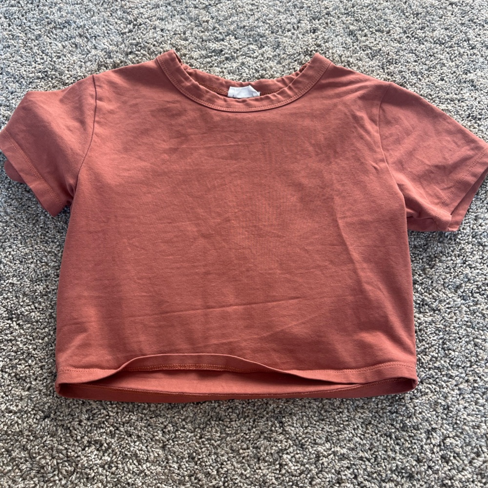 Tight baby tee, cotton on, small